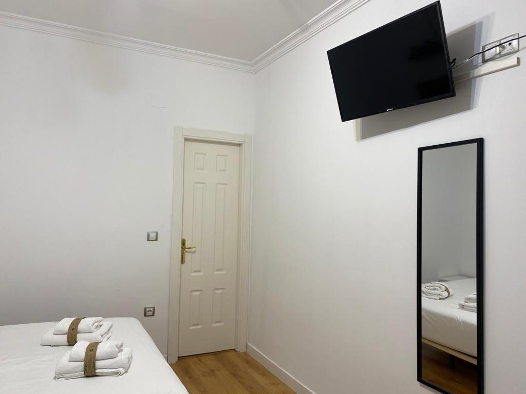 Insidehome Valladolid Centro -Hab Con Bano Privado En El Centro Y Opcion De Parking- Екстериор снимка